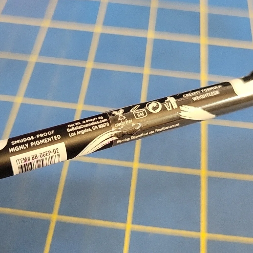 BeBella Cosmetics Divine Glide Jet Black Eyeliner Pencil 0.2g New Sealed